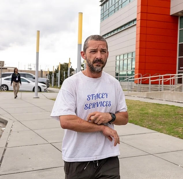 Vợ đệ đơn ly hôn tài tử Shia LaBeouf