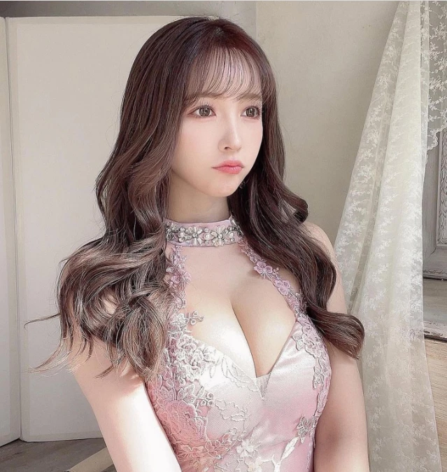 Yua Mikami ngày còn "trong nghề" đã cỡ này rồi thì ai mà sánh kịp